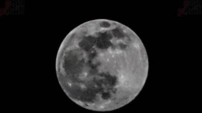 القمر العملاق الأول بـ2021 يزين السماء الآن حتى شروق شمس الغد