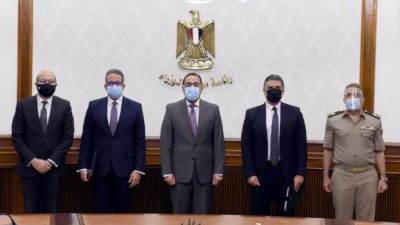 رئيس الوزراء يشهد مراسم التعاقد مع التحالف الفائز بتشغيل المتحف المصرى الكبير