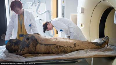 صور مذهلة.. اكتشاف أول مومياء مصرية "حامل" في العالم