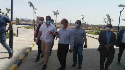 وزير التعليم العالي يتفقد مستشفى العاشر من رمضان الجامعي ويوجه بسرعة الانتهاء من كافة التجهيزات