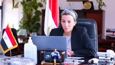 وزيرة البيئة تناقش فرص الإستثمار فى تحويل المخلفات الى طاقة مع القطاع الخاص