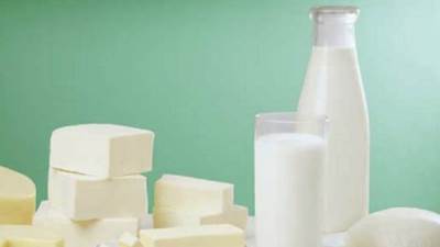 تراجع في مبيعات الالبان والجبن بنسبة 15 %