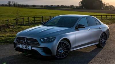 مرسيدس تكشف عن E كلاس موديل 2021 في المملكة المتحدة