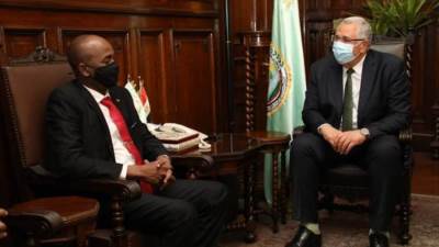 وزير الزراعة يبحث مع وزير الثروة الحيوانية السوداني سبل التعاون في مجال الإنتاح الحيواني والاستزراع السمكي  