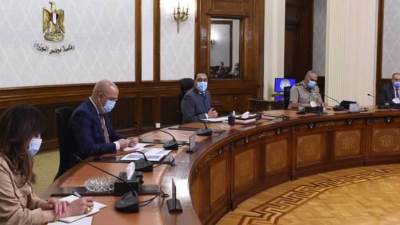 رئيس الوزراء يتابع موقف المبادرة الرئاسية "حياة كريمة" وإحياء القاهرة التاريخية وممشى أهل مصر