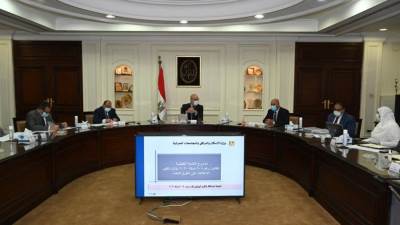 وزراء الإسكان والتنمية المحلية والنقل يناقشون مشروع اللائحة التنفيذية لقانون تنظيم الإعلانات على الطرق العامة