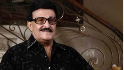 عاجل :سمير غانم يدخل في غيبوبة بعد توقف اجهزة جسدة