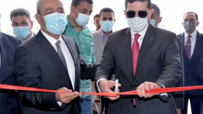 محافظ الإسماعيلية والرئيس التنفيذي لهيئة الاستثمار يفتتحان مركز خدمات المستثمرين بالإسماعيلية