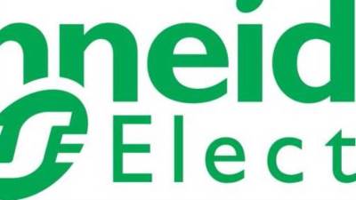 شنايدر إلكتريك تتعاون مع المصرية للاتصالات لإنشاء أكبر مركز بيانات دولي في مصر