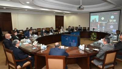 8 وزراء يستعرضون مشروع مخطط تنمية البوابة الاقتصادية الشمالية الشرقية "باب مصر"