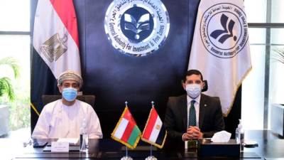 الرئيس التنفيذي للهيئة العامة للاستثمار والسفير العُماني بالقاهرة يبحثان فرص الاستثمار في مصر