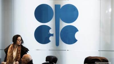 زيادة الطلب على نفط أوبك 200 ألف برميل يوميا ليصل إلى 27.7 مليون برميل يومياً في 2021