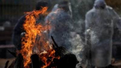 المفوضية الأوروبية تدعو أعضاءها لعدم السفر إلى الهند بسبب تفشى كورونا