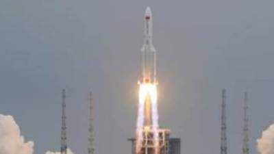 صدمة جديدة امريكا تضيع صاروخ فالفضاء 