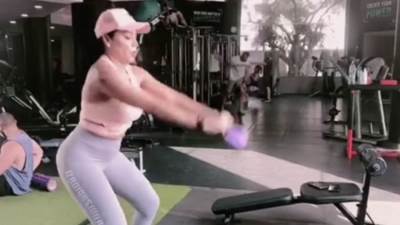 في عالم موازي رانيا يوسف تهاجم فلسطينية علي انستجرام 