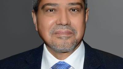 اتحاد الغرف التجارية يشيد بمبادرة  الرئيس لاعادة اعمار غزة ويجري اتصالات مكثفة للمشاركة في عمليات اعادة الاعمار