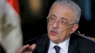 التعليم:14 طالبا فى لجان الامتحان للإعدادى والثانوى تطبيقا للإجراءات الاحترازية