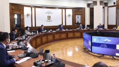 رئيس الوزراء يتابع الاستعدادات الخاصة بمشاركة مصر في معرض "إكسبو دبى"