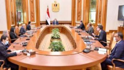  السيسى: طموح مصر غير محدود فى التطور الصناعى