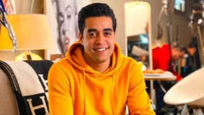 خالد أنور يعلن إصابته بفيروس كورونا