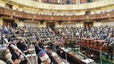  مجلس النواب يوافق على منح موظفي القطاع العام  وقطاع الأعمال منحة شهريًا