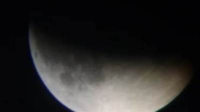 السوبر مون يزين سماء مصر وسيظهر القمر بدرًا للرائي