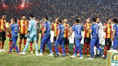 كاف يحدد موعد مباراتي الأهلي والترجي