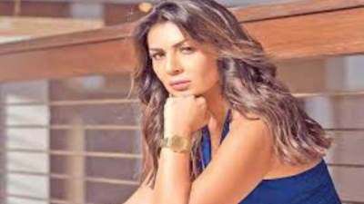 نجلاء بدر تكشف حقيقة تحرش المخرج محمد سامي بها