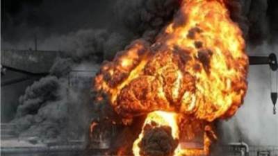 مقتل وإصابة 3 أشخاص في انفجار مصنع بتروكيماويات بإيران