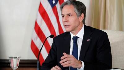 وزير الخارجية الأمريكي يصل إلى القاهرة للقاء عدد من المسئولين