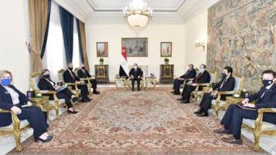 السيسي يستقبل  وزير الخارجية الأمريكى ويؤكد علاقات الشراكة الاستراتيجية