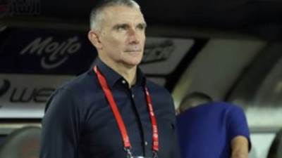 إيقاف كارتيرون مباراتين وتغريمه 70 ألف جنيه