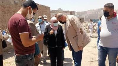 نقل 900 أسرة من بطن البقرة بمصر القديمة لوحدات مفروشة بالأسمرات