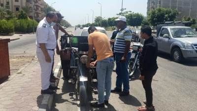 جهاز "دمياط الجديدة" ينفذ حملة على مركبات "التوك توك"بالمدينة بالتعاون مع الشرطة