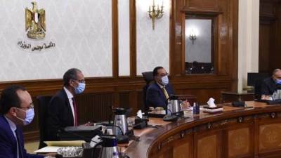 مدبولي يلتقي وزير الاتصالات لمتابعة الموقف التنفيذي لعدد من المشروعات