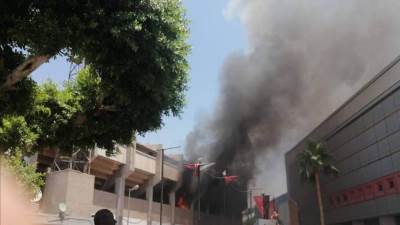 اندلاع حريق كبير بمدرج التتش بمقر النادي الأهلي بالجزيرة