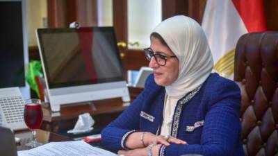 الرعاية الصحية .. استمرار فحص المنتفعين بمحافظتي الأقصر وأسوان بحملة اكشف واطمن