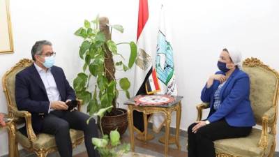 وزيرى السياحة والآثار و البيئة يطلقان حملة حماية البيئة البحرية بالبحر الأحمر 