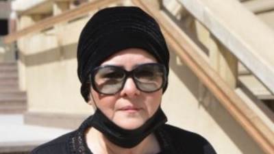 نهال عنبر: حالة دلال عبد العزيز فى تحسن ولم تعلم بوفاة سمير غانم حتى الآن