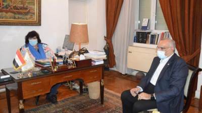 وزيرة الثقافة تلتقي برئيس الجهاز القومي للتنسيق الحضاري 