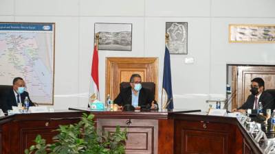 وزير السياحة .. بدء تطوير الخدمات السياحية في ٣٠ موقعا أثريا