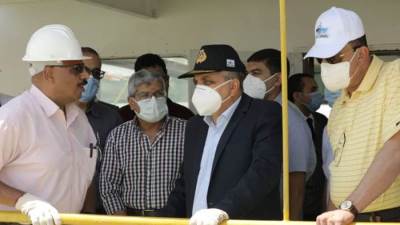 رئيس هيئة قناة السويس .. كميات التكريك بمشروع ازدواج القناة بلغت 557 ألف متراً مكعباً