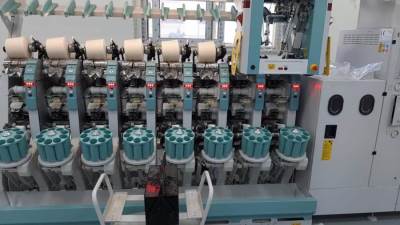 ننشر صور ماكينات مصانع الغزل والنسيج الجديدة الواردة من سويسرا