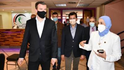 وزير الرياضة ورئيس «مكافحة المنشطات» يتفقدان مستشفى الطب الرياضي 