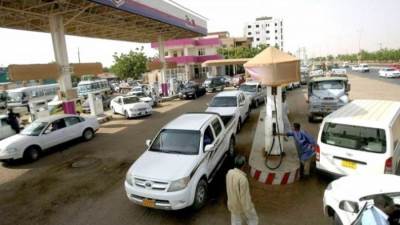 السودان يرفع الدعم عن البنزين والديزل جذبًا لتمويلات صندوق النقد الدولي
