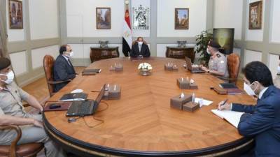 الرئيس السيسى يوجه بتزويد محور الضبعة بجميع الخدمات وتوسعة مدخل طريق السويس
