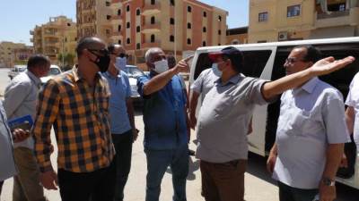 رئيس جهاز "بنى سويف الجديدة" يتفقد الأحياء السكنية بالمدينة..ويستمع لملاحظات السكان ومقترحاتهم