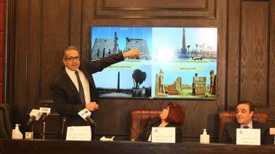  وزير السياحة والآثار يستعرض أبرز إنجازات الوزارة أمام حزب مستقبل وطن 