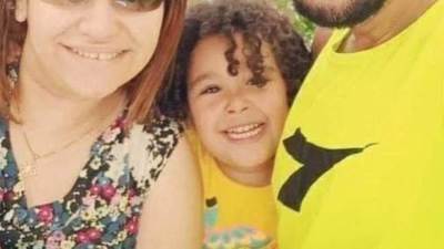 مدرسه ترفض قبول طفله بسبب ان شعرها «كيرلي»