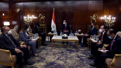 رئيس الوزراء يلتقى وزير الاستثمار بجمهورية جنوب السودان